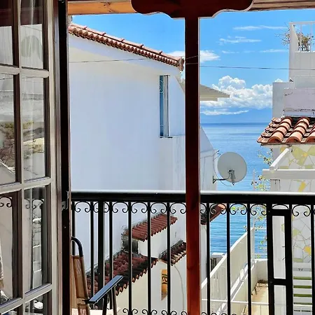 Zoe's House Skiathos. Centre Of Skiathos Town