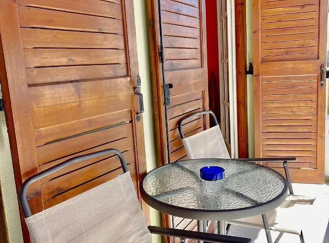 Zoe's House Skiathos. Centre Of